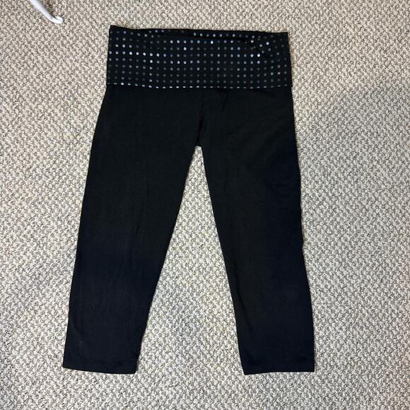 Cute vintage y2k VS PINK low rise fold over logo polka dot capri leggings - Picture 6 of 6